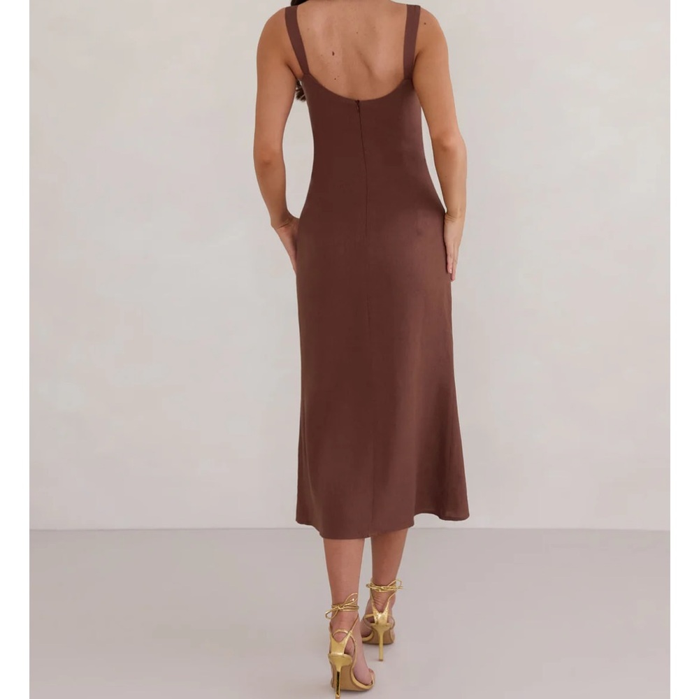 Park & Fifth - Cocoa Brown Linen Midi Dress - Picture 4 of 4